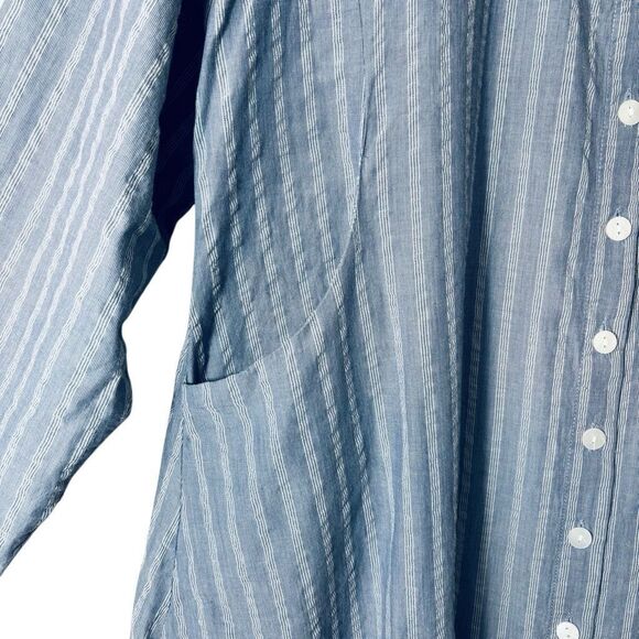 Tulip clothing XL blue white seersucker button front pocket back detail tunic - Picture 5 of 14